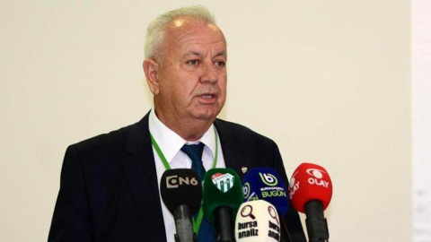 Timsah'ta 'Genel Kurul' krizi