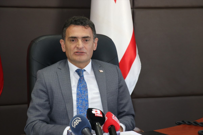 KKTC'nin yeni kabinesi açıklandı