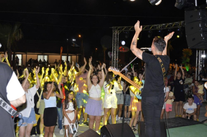 Çine'deki konsere büyük ilgi