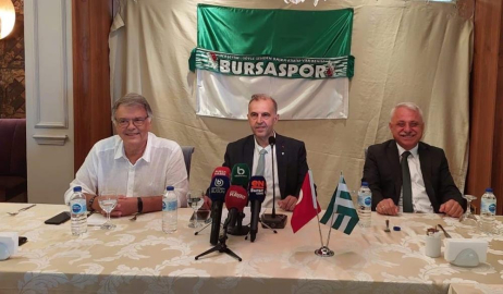Bursaspor'un yeni başkan adayı açıklamalarda bulundu