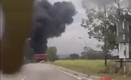 Özel jet motosiklete çarptı