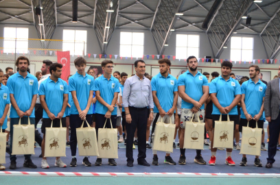 Osmangazi'nin şampiyonları Başkan Dündar ile buluştu