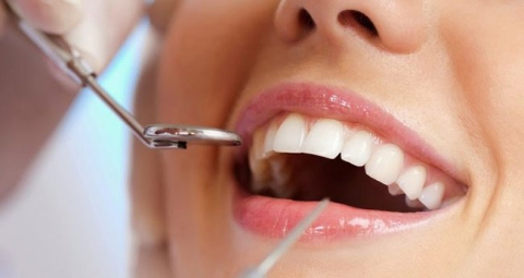 Ortodontik sorunlar öz güvensizliğe yol açıyor