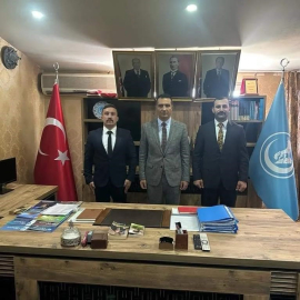 Bursa Ülkü Ocakları'nda bayrak değişimi