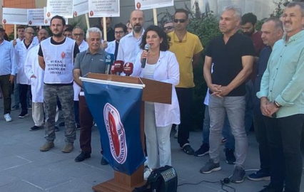 Bursa’da veteriner hekimler iş bıraktı