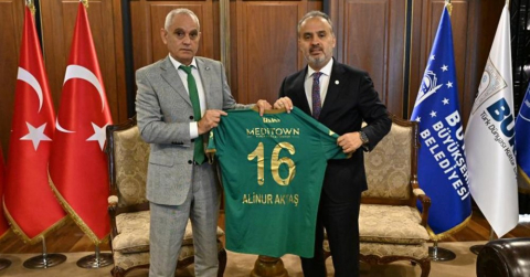 Bursaspor'dan 'Büyük' ziyaret