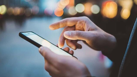 Gençlere vergisiz telefonun ayrıntıları belli oldu! Hangi telefon ne kadar?