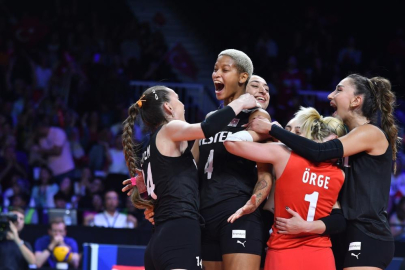 'Bizim kızlar' yarı finalde!