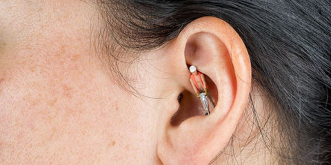 Kulak kiri deyip geçmeyin