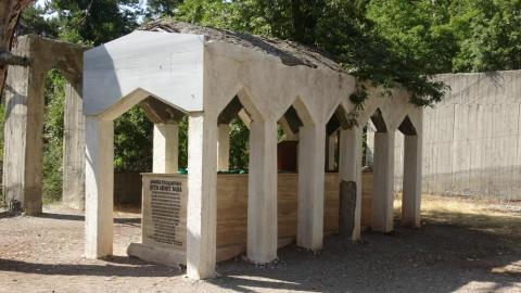 Böyle mezar mı olur dedirtti