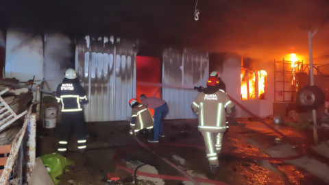 Bursa'da imalathane yangını