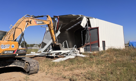 Dirençli Bursa için kaçak yapılar yıkılıyor