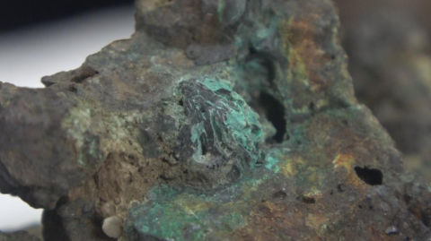 'Göktaşı buldum' dedi, 5 milyona satışa çıkardı