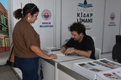 Gemlik'te 'Kurmacanın Doğası' konuşuldu