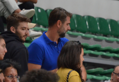 Mehmet Okur, Uludağ Basketbol maçını takip etti