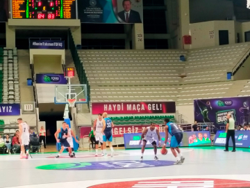 TOFAŞ turnuvada ilk galibiyetini aldı