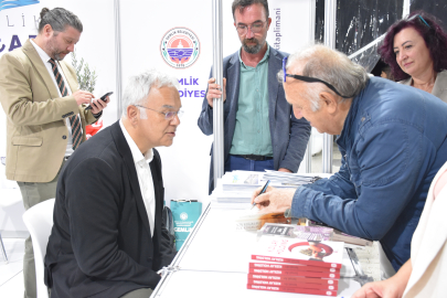 Gemlik Kitap Limanı konuk ağırlamaya devam ediyor