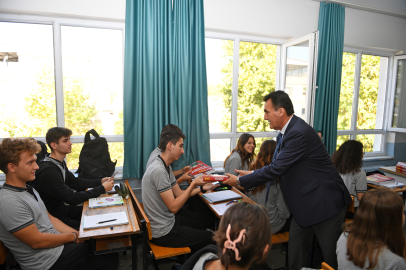 Başkan Dündar 9 bin 662 öğrenci ile buluştu