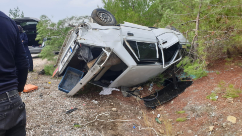 Bursa'da direksiyon başında uyuyakalan sürücü kaza yaptı