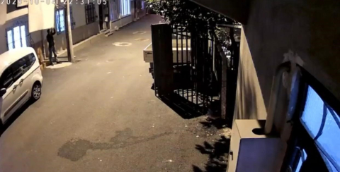 Bu da halı hırsızı