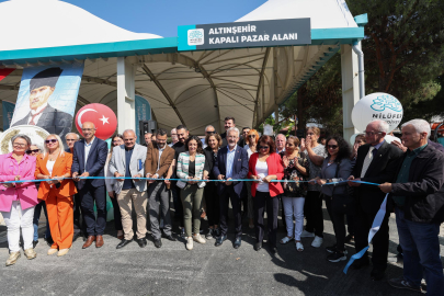 Altınşehir’de modern kapalı pazar alanı açıldı