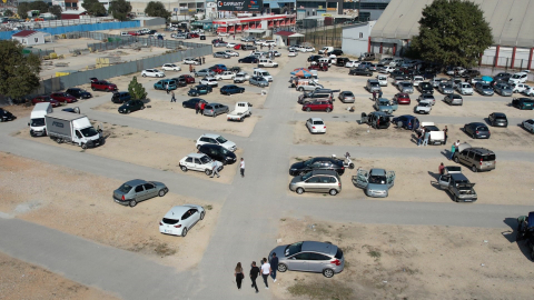 Stokçular piyasadan çekildi