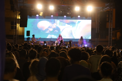 Bursa'da konserler ertelendi