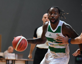 Bursasporlu Michael Young Jr haftanın beşinde