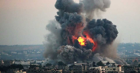 Türk gazetecilerin olduğu kente roket düştü