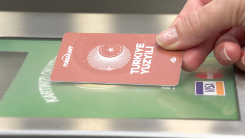 Cumhuriyet coşkusu Bursakart'lara yansıdı