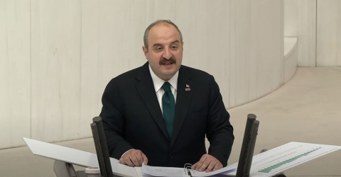 Varank kürsüden cevap verdi