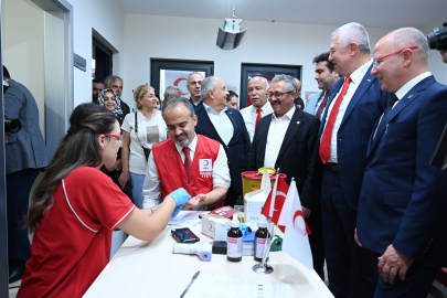 Kızılay'a modern bina