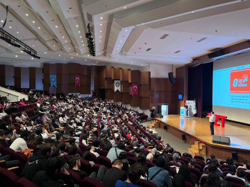 Yapay Zeka Zirvesi'nde teknoloji konuşuldu