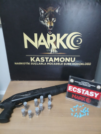 Uyuşturucu operasyonunda: 1 göz altı