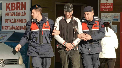 Hırsız, jandarmadan kaçamadı