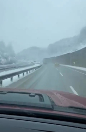 Kar yağışı Bursa'da zor anlar yaşattı