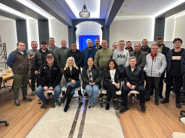 BASK’ta Başkan Dr. Ömer Burç güven tazeledi