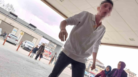 Sevgilisinin abisi önce darp etti, sonra biber gazı sıktı