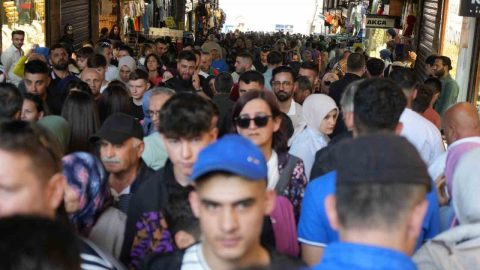 Bursa’nın tarihi mekanlarında adım atacak yer kalmadı