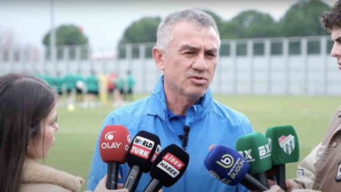 Bursaspor’da Teknik Direktör Ümit Şengül’le yollar ayrıldı