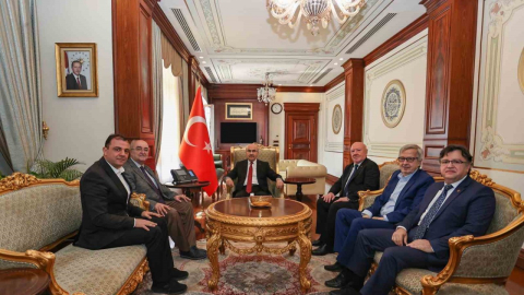 Gazeteciler Vakfı’ndan Vali Demirtaş’a ziyaret