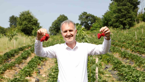 İnegöl Belediyesi çiftcisinin yanında