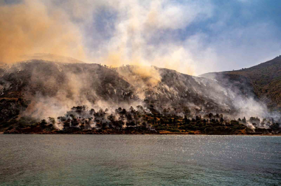 Sakız Adası’ndaki yangınla ilgili 1 kişi gözaltına alındı