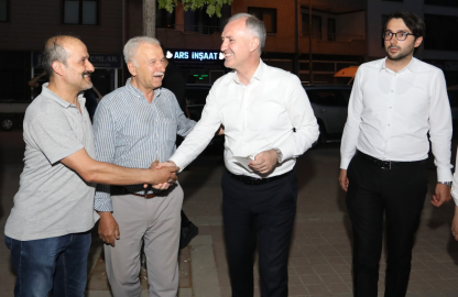 Başkan Alper Taban Sinanbey’de vatandaşlarla buluştu