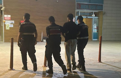 Uyuşturucu satıcısı kovalamaca sonucu yakalandı