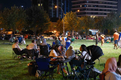 Balıkesir depremi Bursalıları sokağa döktü