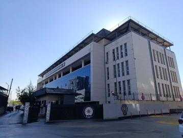 CHP’li eski belediye başkanı ve eşi de gözaltında