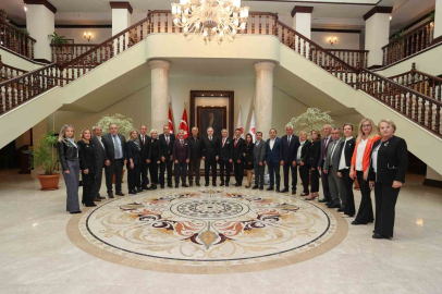 Vali Erol Ayyıldız, muhtarları ağırladı