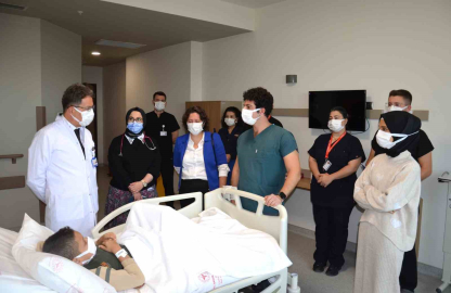 Fedakâr babadan oğluna en anlamlı hediye: 9 yaşındaki oğluna böbreğini verdi.