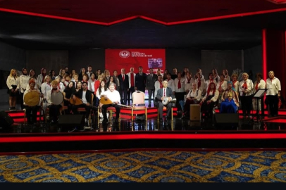 Gelişim Üniversitesi'nde Cumhuriyet coşkusunun konuğu Gençleşen Türküler        